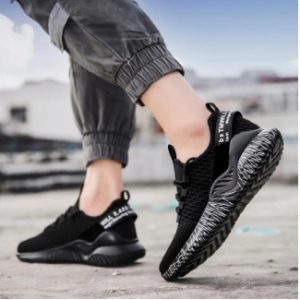 Super comfortable men and women sneakers