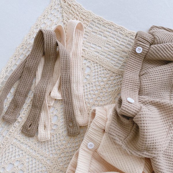 Baby Romper 0-2 Years Old Baby Clothes Baby Girl Foreign Style Pleated Lotus Leaf Sling Climber - Image 2