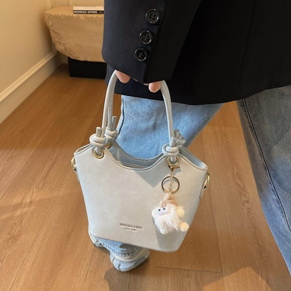 Fashion All-match Messenger Bag Portable Bucket Shoulder Bag - Image 3