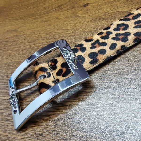 Leopard Print Japanese Buckle For Men And Women - Image 4