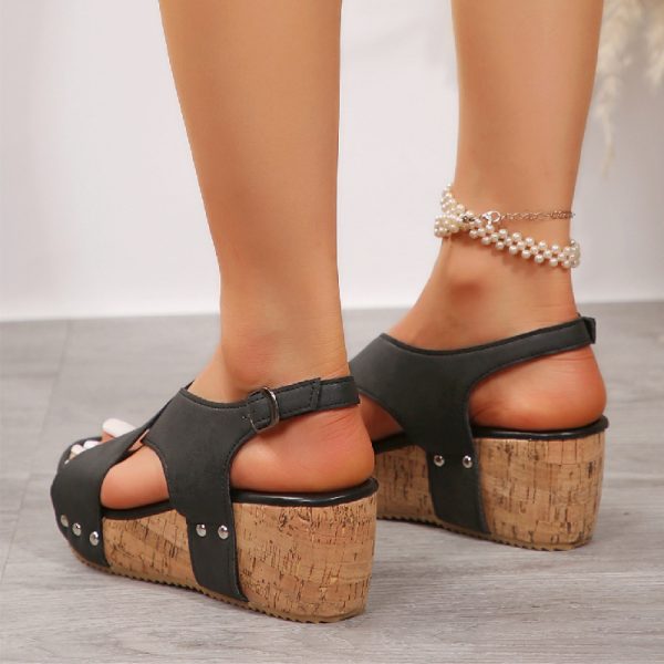 Women's Rivet Wedges Snadals Thick Bottom Fish Mouth Shoes Summer - Image 5