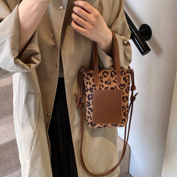 Vintage Leopard Print Fashion Messenger Bag Suede Mobile Phone Bag - Image 3