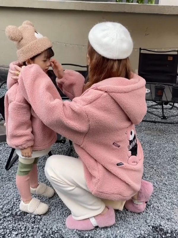 Different Fried Street Parent-child Clothes With Pink Lamb Hair - Image 6
