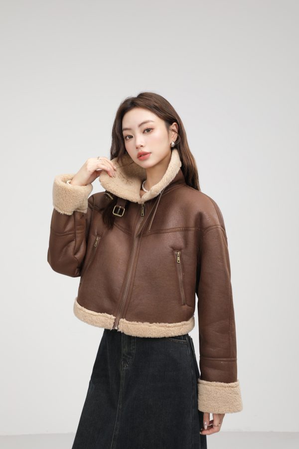 Stand Collar Fur Integrated Lamb Fur Short Coat - Image 10