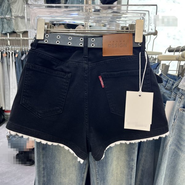 Lace Edge Stitching Sweet Chic Denim Shorts - Image 5