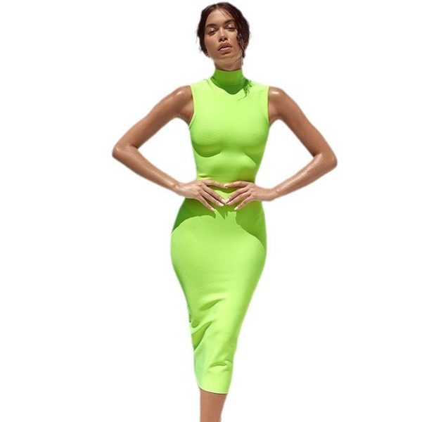 Classic Women's Sleeveless Turtleneck Sheath Dress - Image 5
