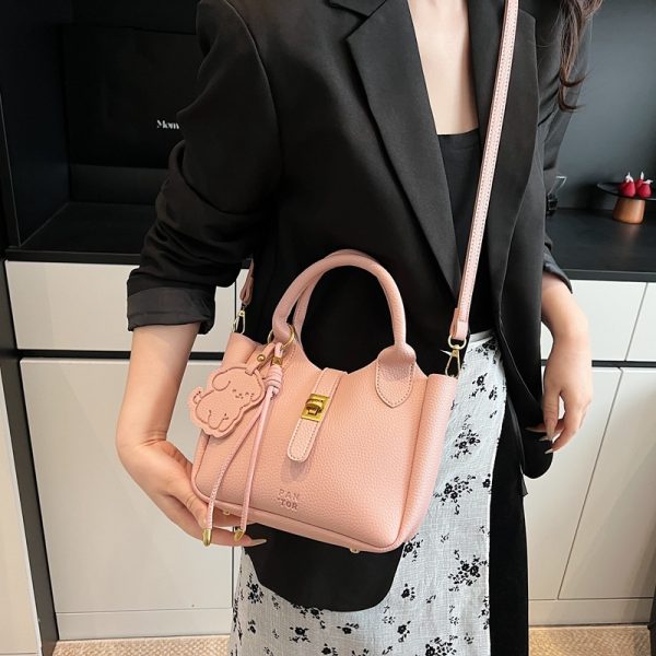 Fashion Portable Messenger Bag Leisure Bucket Bag - Image 2