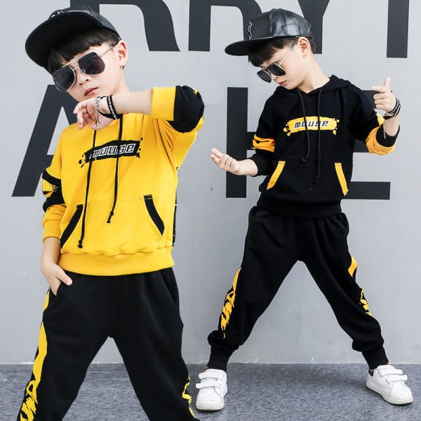Boy's hooded sports suit - Image 4