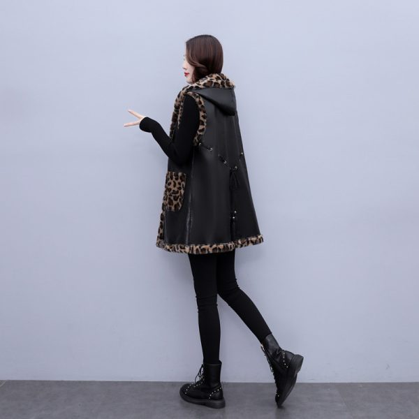 Plus Size Women's Leopard Rabbit Plush Vest Coat - Image 2