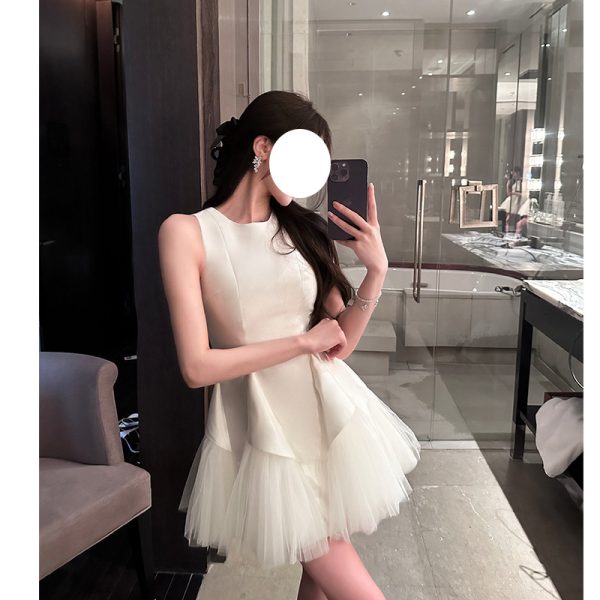 Puff Mesh Stitching Pearlescent Dress - Image 5