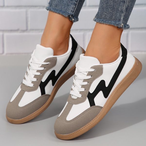 Fashionable Flat Casual Lace-up Student Sports Women's Board Shoes - Image 3