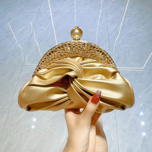 Diamond-embedded High-grade Socialite Clutch Mini - Image 7