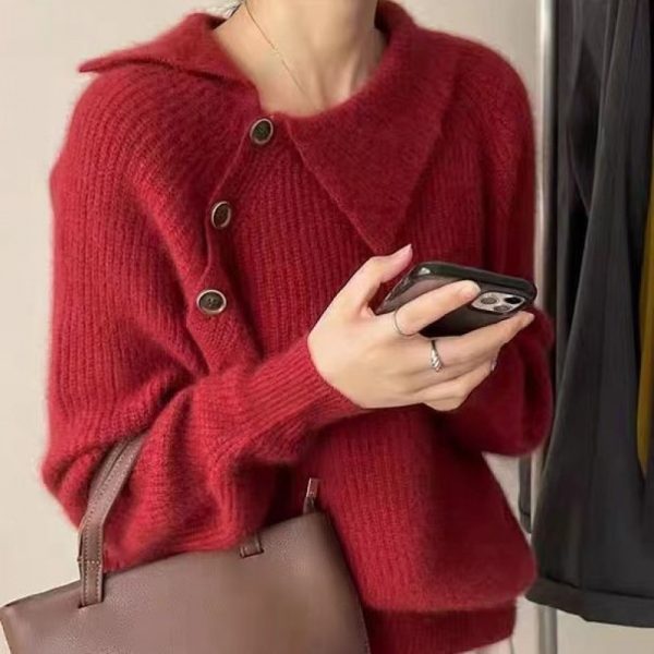 New Irregular Buckle Design Knitted Pullover Top - Image 2