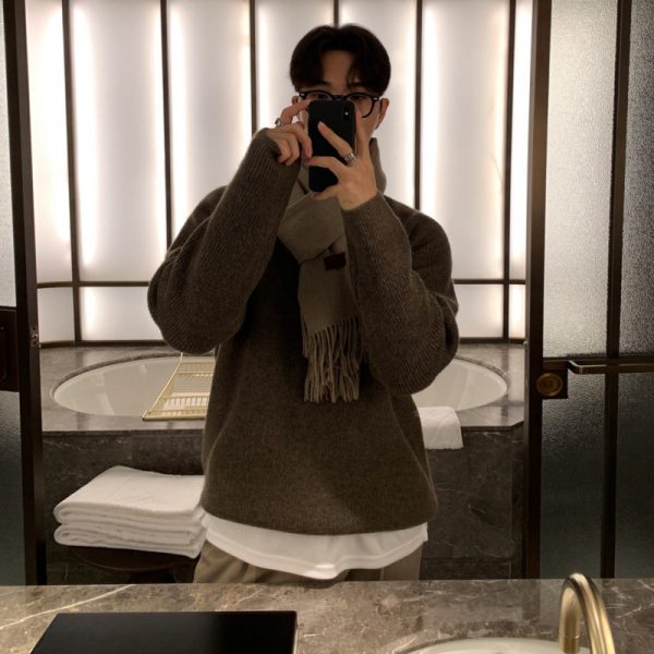 Round Neck Sweater Loose And Simple Pullover Men - Image 4