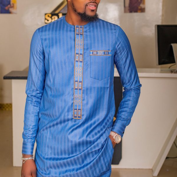 Men's Traditional Top And Pants Suit Style - Image 3