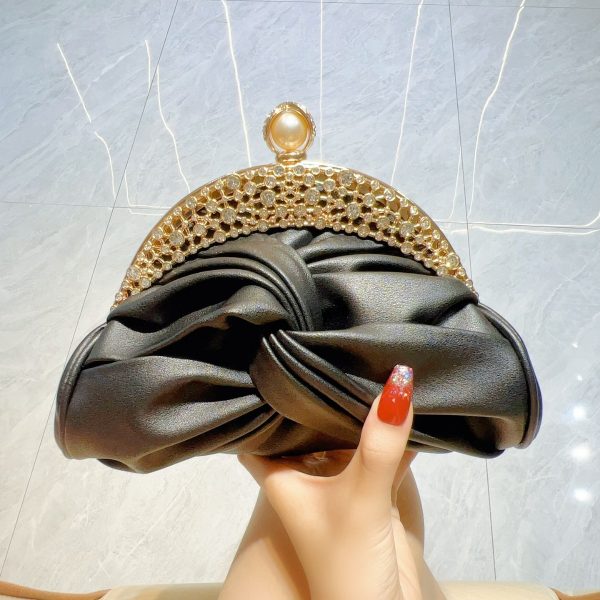 Diamond-embedded High-grade Socialite Clutch Mini - Image 6