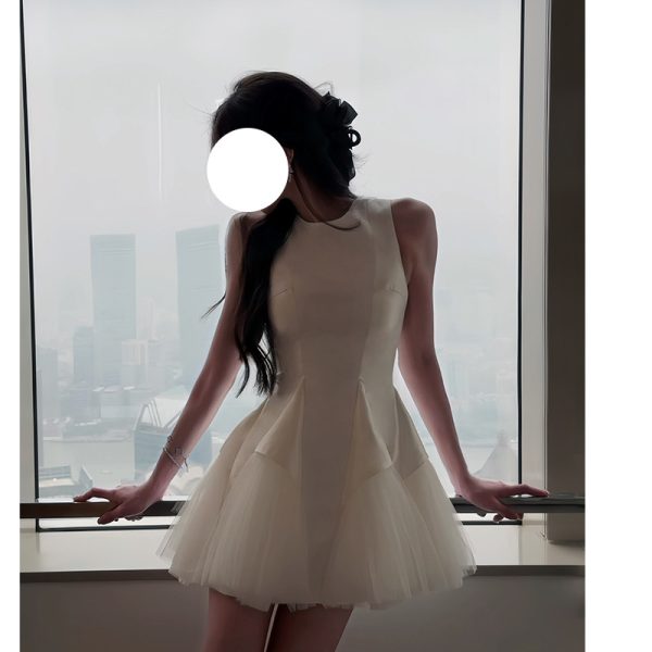 Puff Mesh Stitching Pearlescent Dress - Image 3