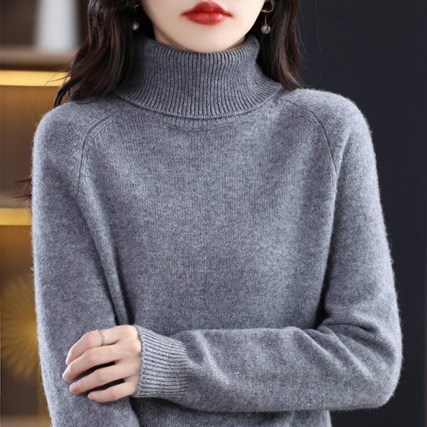 Women's Loose Plus Size Thick Long-sleeved Sweater - Image 10