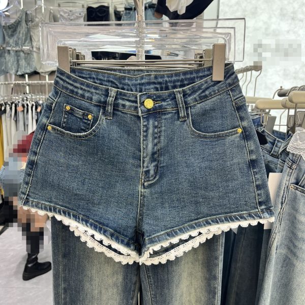 Lace Edge Stitching Sweet Chic Denim Shorts - Image 2