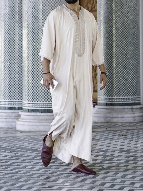 Ethnic Style Loose Casual Embroidery White Muslim Robe - Image 4