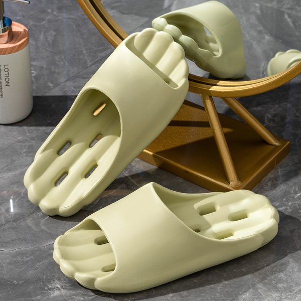 Men's Bathroom Hollow-out Quick-drying Eva Slippers - Image 3