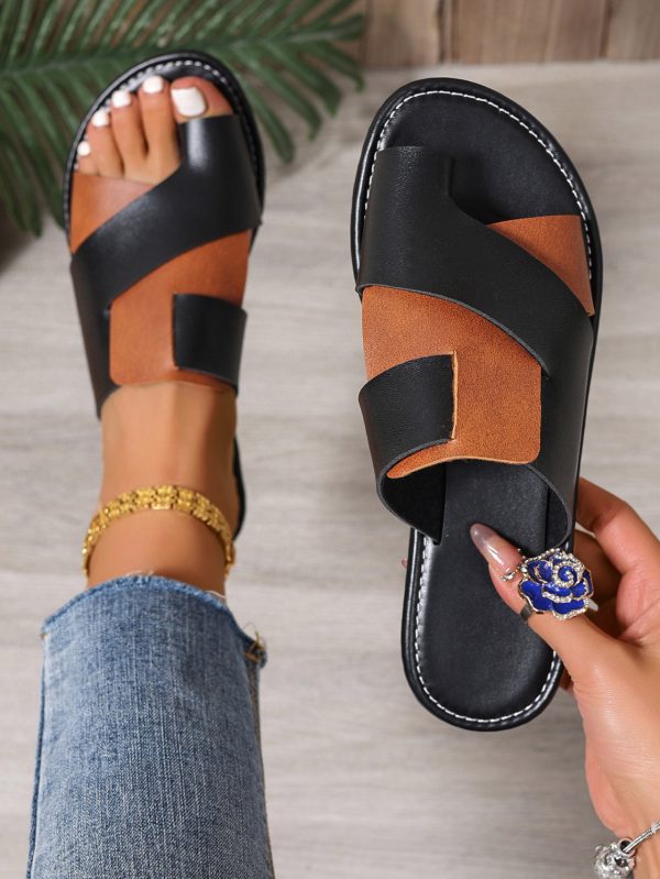 Plus Size Color Matching Toe Covering Flat Slippers - Image 6
