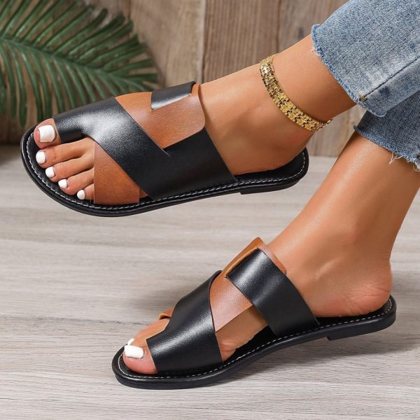 Plus Size Color Matching Toe Covering Flat Slippers - Image 4
