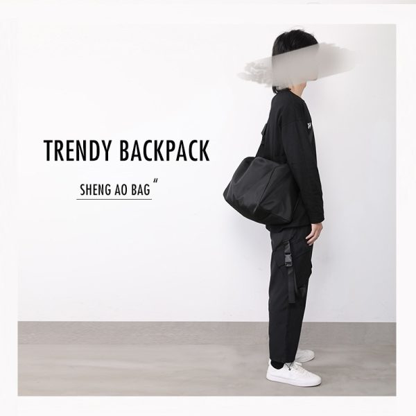Men's Shoulder Bag Simple And Lightweight Water Repellent Sports Leisure Bag - Image 4
