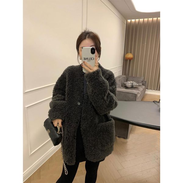 Loose And Warm Lamb Wool Top Coat For Women - Image 7