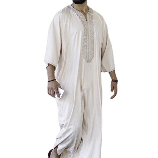 Ethnic Style Loose Casual Embroidery White Muslim Robe - Image 2