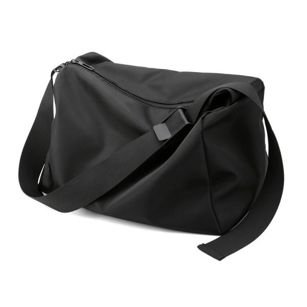 Men's Shoulder Bag Simple And Lightweight Water Repellent Sports Leisure Bag - Image 6